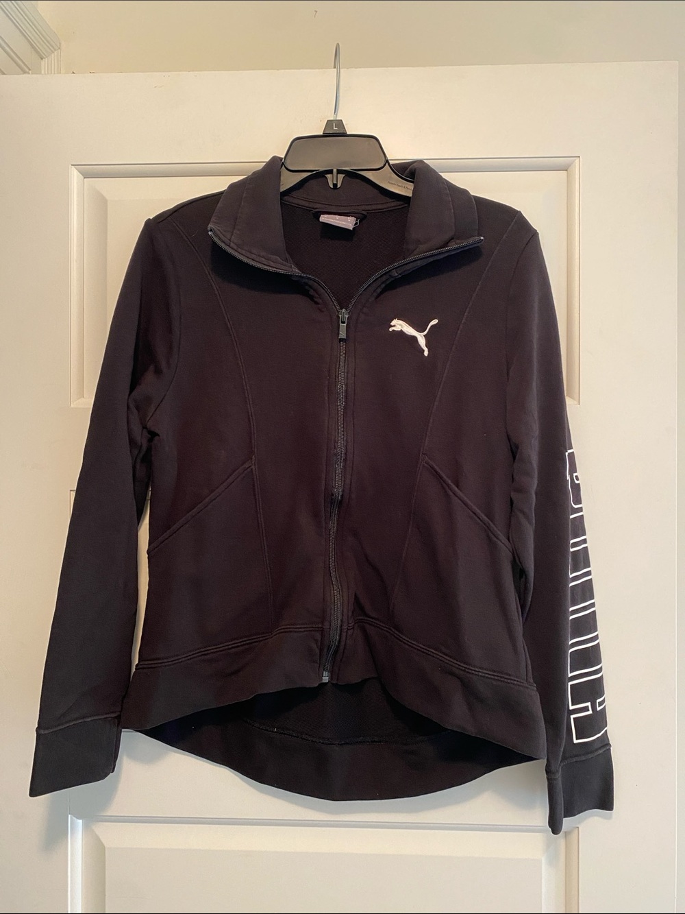 Puma sweatshirt jacket